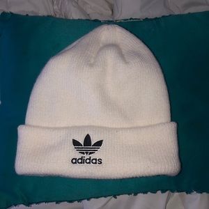 Adidas beanie
